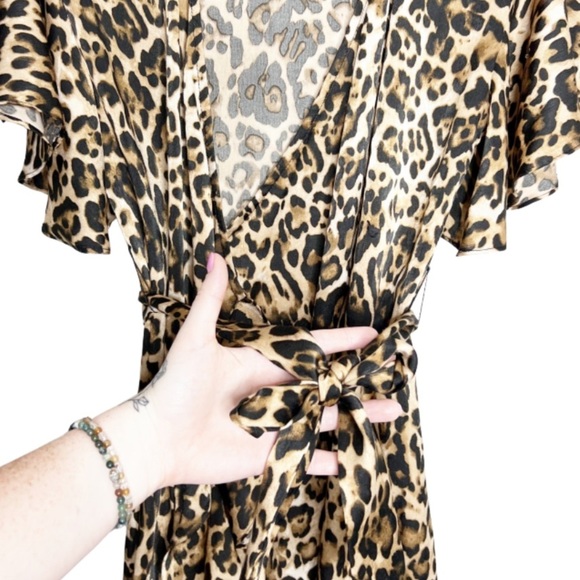 BB Dakota Womens Leopard Print Ruffle Wrap Mini Dress Flutter Sleeve Belted - Picture 8 of 16